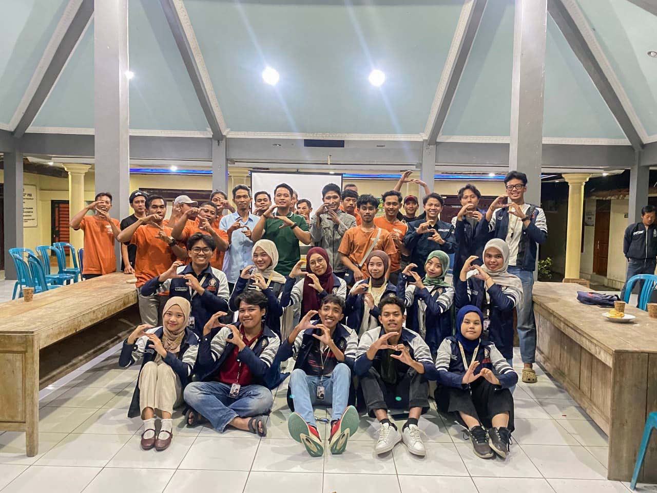 Melirik Peluang Usaha dari Aquascape   